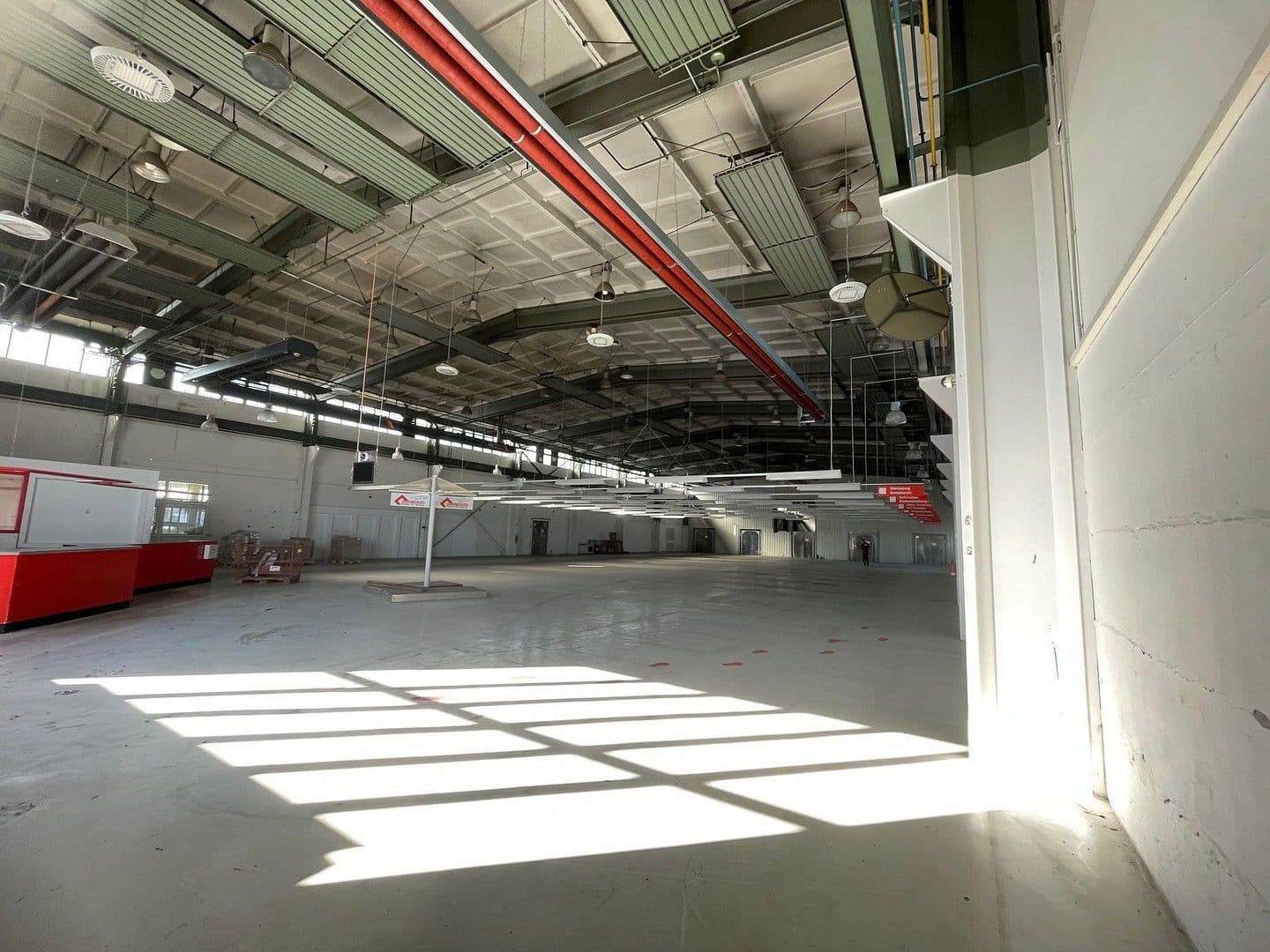 Pronájem nebytového prostoru 1.150 m², Hagenow, Mecklenburg-Vorpommern Pronájem nebytového prostoru 1.150 m², Hagenow, Mecklenburg-Vorpommern