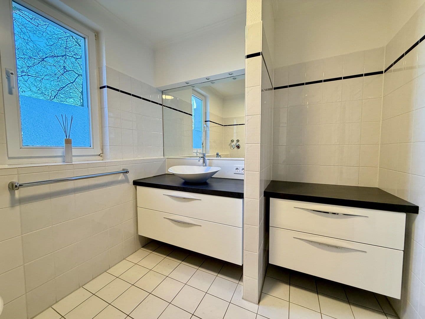 Prodej bytu 2+1 85 m², Bremen, Bremen Prodej bytu 2+1 85 m², Bremen, Bremen