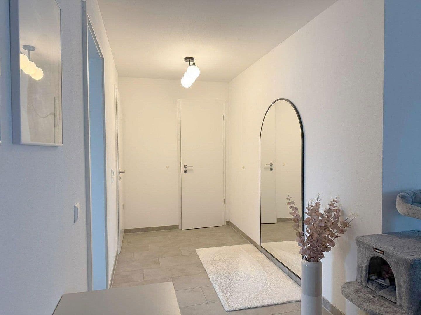 Pronájem bytu 2+1 85 m², Bruchsal, Bádensko-Württembersko Pronájem bytu 2+1 85 m², Bruchsal, Bádensko-Württembersko