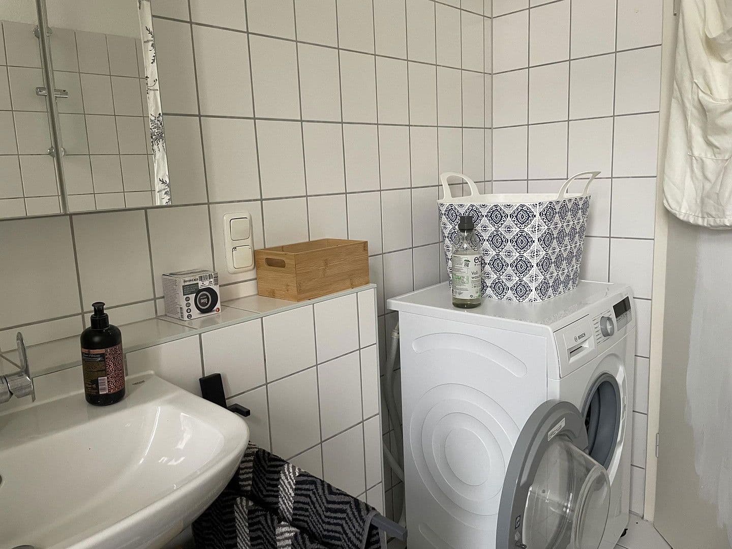 Pronájem bytu 3+1 100 m², Riemannstrasse 28, Leipzig, Sasko Pronájem bytu 3+1 100 m², Riemannstrasse 28, Leipzig, Sasko