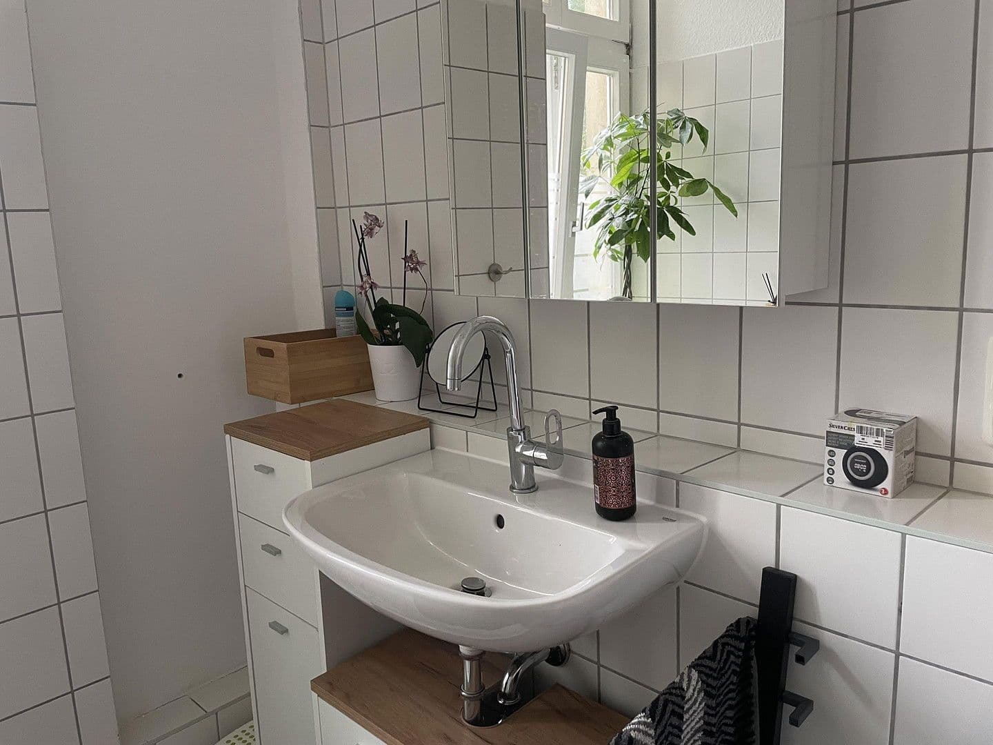 Pronájem bytu 3+1 100 m², Riemannstrasse 28, Leipzig, Sasko Pronájem bytu 3+1 100 m², Riemannstrasse 28, Leipzig, Sasko