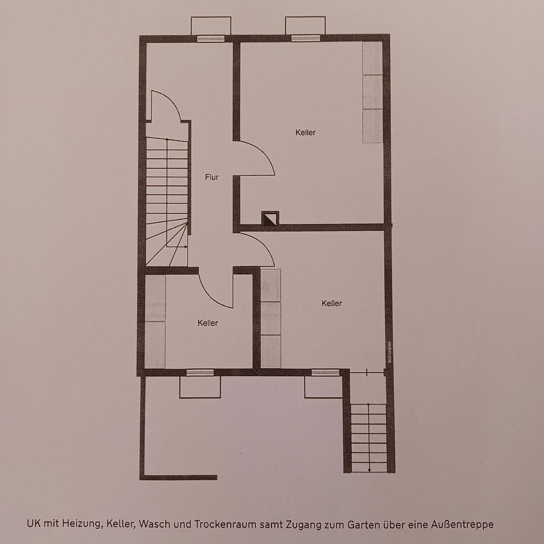 Pronájem domu 120 m², pozemek 265 m², Fürth, Bavorsko Pronájem domu 120 m², pozemek 265 m², Fürth, Bavorsko