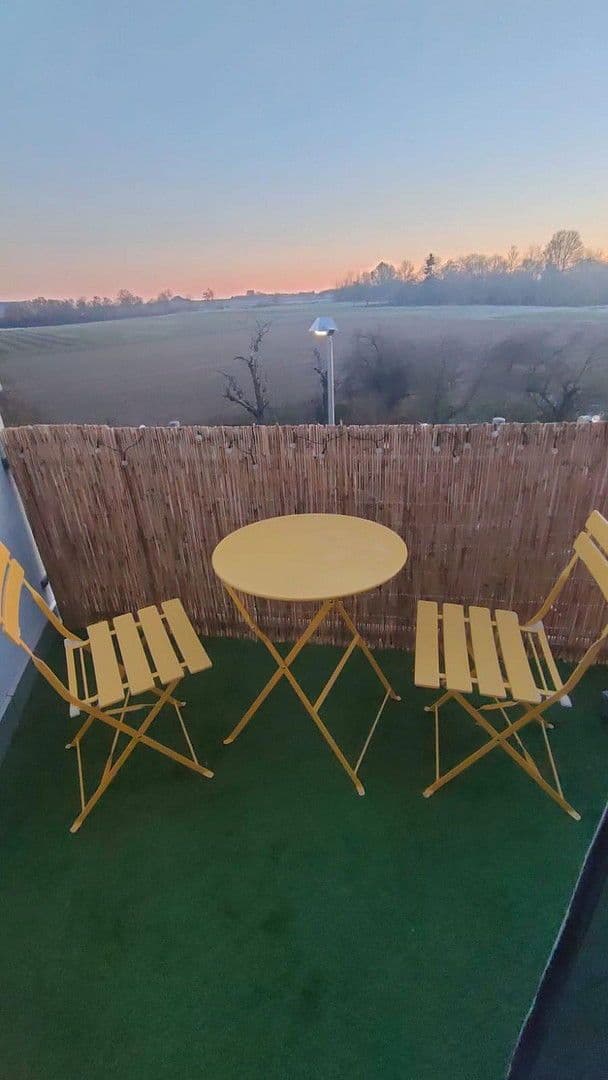 Pronájem bytu 1+1 35 m², Bachwiesenstraße 17, Bad Vilbel, Hessen Pronájem bytu 1+1 35 m², Bachwiesenstraße 17, Bad Vilbel, Hessen