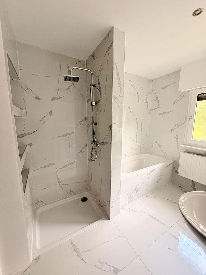 Prodej domu 240 m², pozemek 840 m², Oelmühler Straße 15, Hagen, Severní Porýní-Vestfálsko Prodej domu 240 m², pozemek 840 m², Oelmühler Straße 15, Hagen, Severní Porýní-Vestfálsko