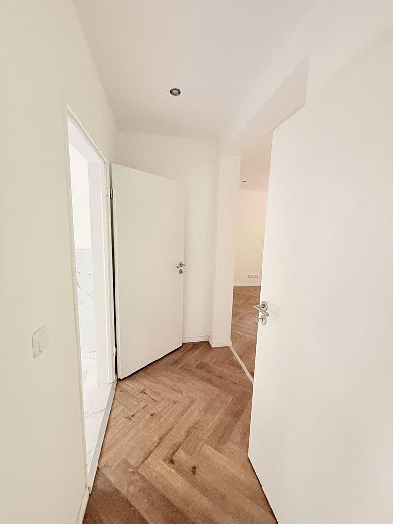 Prodej domu 240 m², pozemek 840 m², Oelmühler Straße 15, Hagen, Severní Porýní-Vestfálsko Prodej domu 240 m², pozemek 840 m², Oelmühler Straße 15, Hagen, Severní Porýní-Vestfálsko