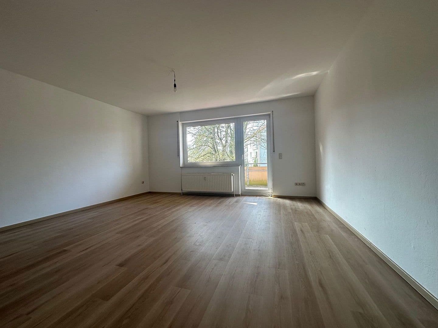 Pronájem bytu 2+1 59 m², Carl-Diem-Straße 36, Neuenrade, Severní Porýní-Vestfálsko Pronájem bytu 2+1 59 m², Carl-Diem-Straße 36, Neuenrade, Severní Porýní-Vestfálsko