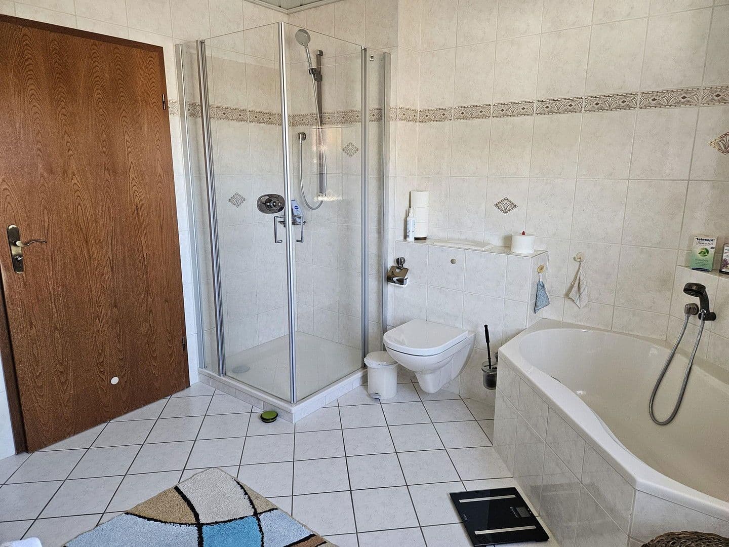 Prodej domu 190 m², pozemek 1.263 m², Frielendorf, Hessen Prodej domu 190 m², pozemek 1.263 m², Frielendorf, Hessen