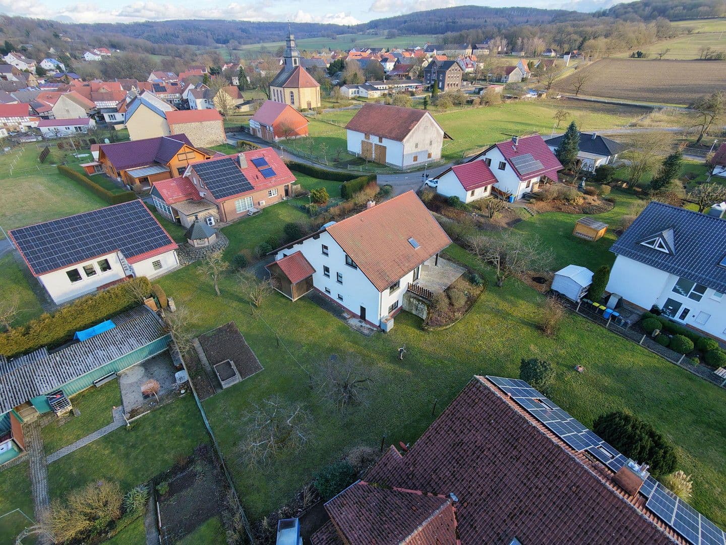 Prodej domu 190 m², pozemek 1.263 m², Frielendorf, Hessen Prodej domu 190 m², pozemek 1.263 m², Frielendorf, Hessen