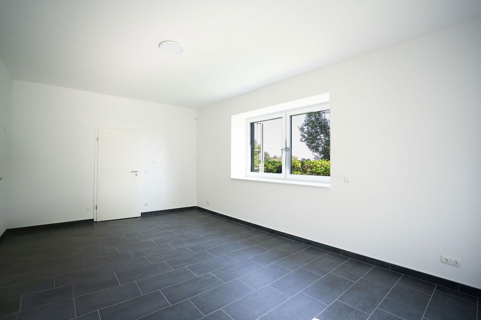 Prodej domu 238 m², pozemek 1.866 m², Zerbst/Anhalt, Sasko-Anhaltsko Prodej domu 238 m², pozemek 1.866 m², Zerbst/Anhalt, Sasko-Anhaltsko