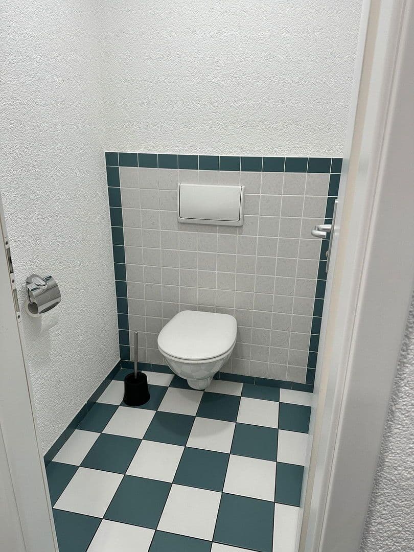 Pronájem nebytového prostoru 588 m², Mühllach 11, Röthenbach an der Pegnitz, Bavorsko Pronájem nebytového prostoru 588 m², Mühllach 11, Röthenbach an der Pegnitz, Bavorsko