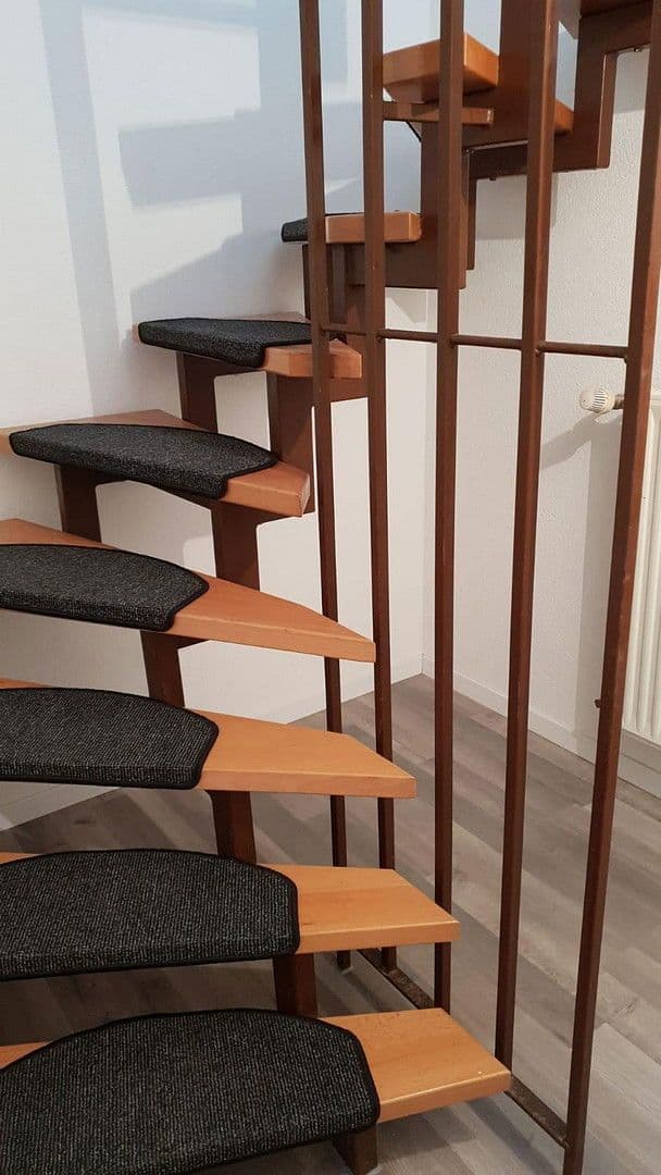 Pronájem domu 161 m², pozemek 300 m², Wettin-Löbejün, Sasko-Anhaltsko Pronájem domu 161 m², pozemek 300 m², Wettin-Löbejün, Sasko-Anhaltsko