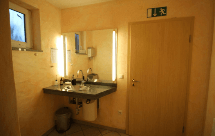 Prodej kanceláře 739 m², Dönseler Straße 4, Dickel, Dolní Sasko Prodej kanceláře 739 m², Dönseler Straße 4, Dickel, Dolní Sasko