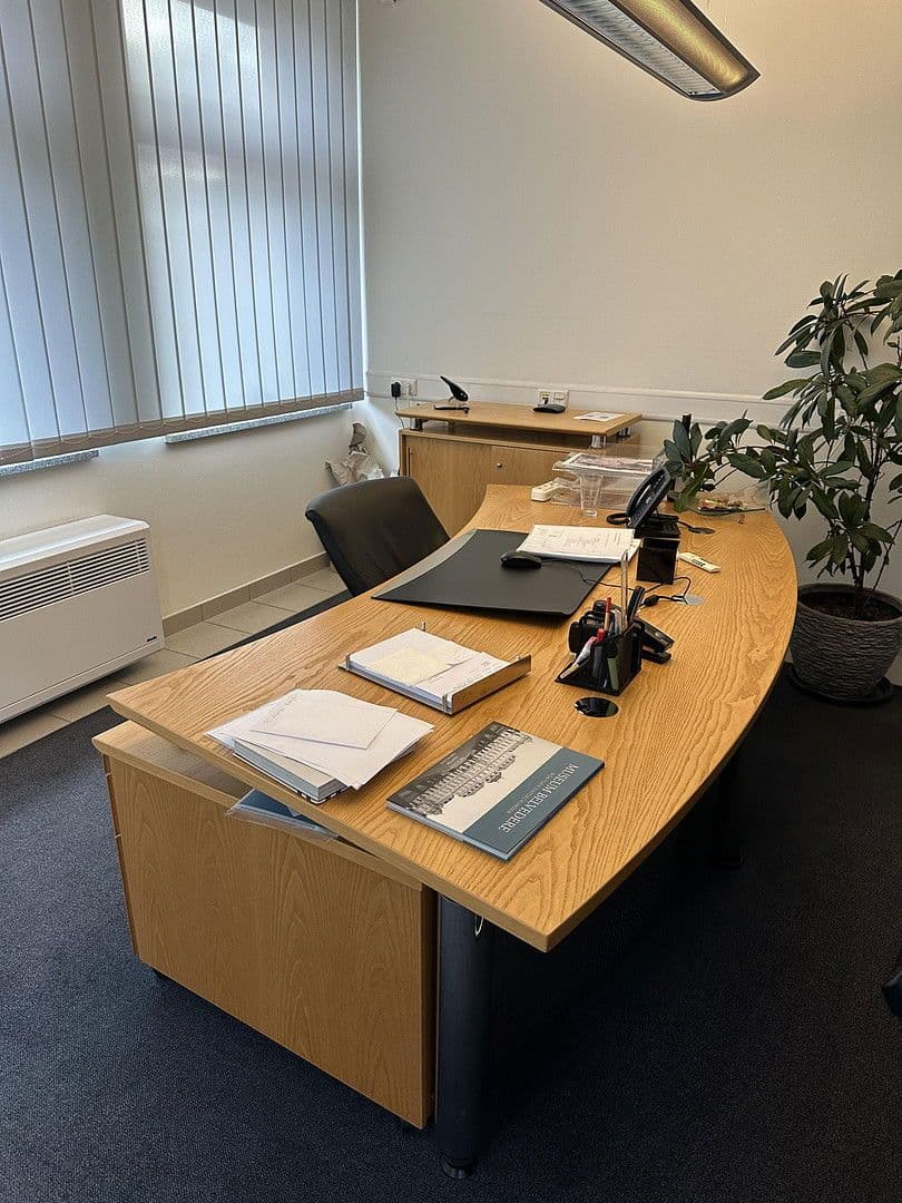 Prodej kanceláře 739 m², Dönseler Straße 4, Dickel, Dolní Sasko Prodej kanceláře 739 m², Dönseler Straße 4, Dickel, Dolní Sasko