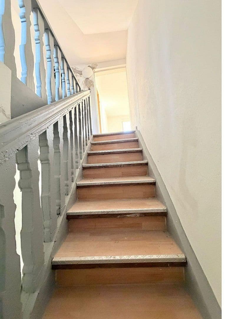 Prodej domu 220 m², pozemek 150 m², Künzelsau, Bádensko-Württembersko Prodej domu 220 m², pozemek 150 m², Künzelsau, Bádensko-Württembersko