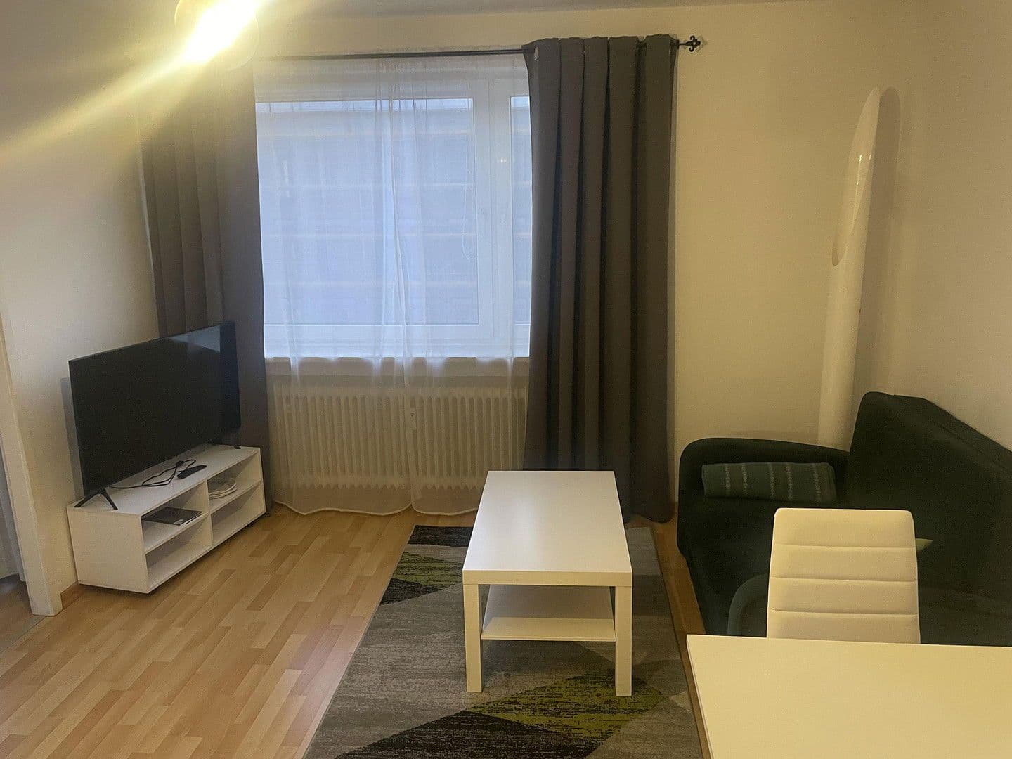 Pronájem bytu 1+kk 36 m², Belgradstr. 66, München, Bavorsko Pronájem bytu 1+kk 36 m², Belgradstr. 66, München, Bavorsko