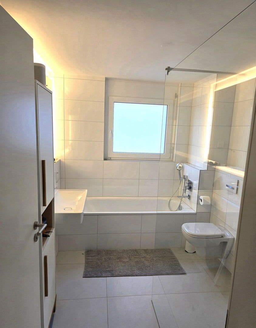 Prodej bytu 4+1 91 m², Holzgerlingen, Bádensko-Württembersko Prodej bytu 4+1 91 m², Holzgerlingen, Bádensko-Württembersko