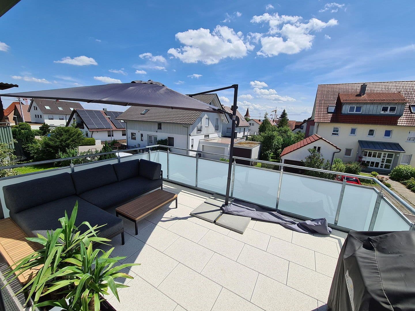 Prodej bytu 4+1 91 m², Holzgerlingen, Bádensko-Württembersko Prodej bytu 4+1 91 m², Holzgerlingen, Bádensko-Württembersko