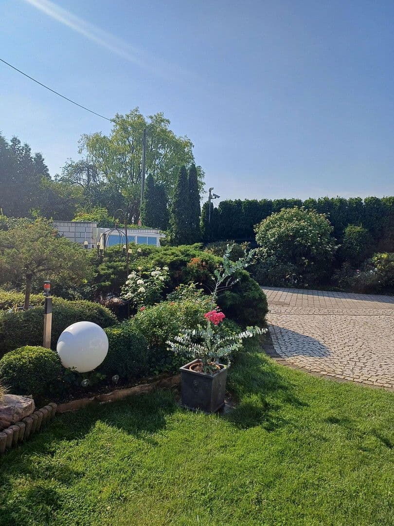 Prodej domu 204 m², pozemek 1.400 m², Leipzig, Sasko Prodej domu 204 m², pozemek 1.400 m², Leipzig, Sasko