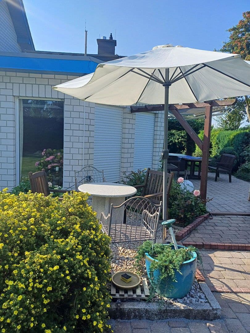 Prodej domu 204 m², pozemek 1.400 m², Leipzig, Sasko Prodej domu 204 m², pozemek 1.400 m², Leipzig, Sasko