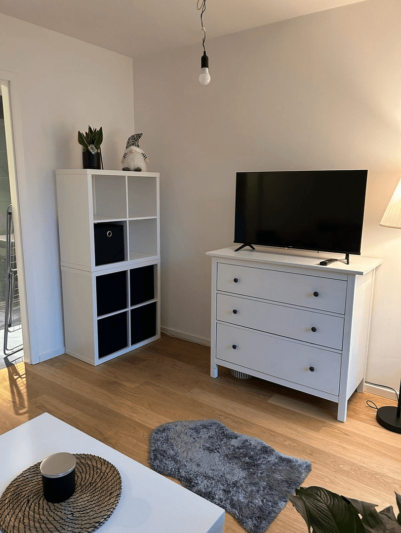 Pronájem bytu 1+1 23 m², Comeniusstrasse 22, Leipzig, Sasko Pronájem bytu 1+1 23 m², Comeniusstrasse 22, Leipzig, Sasko