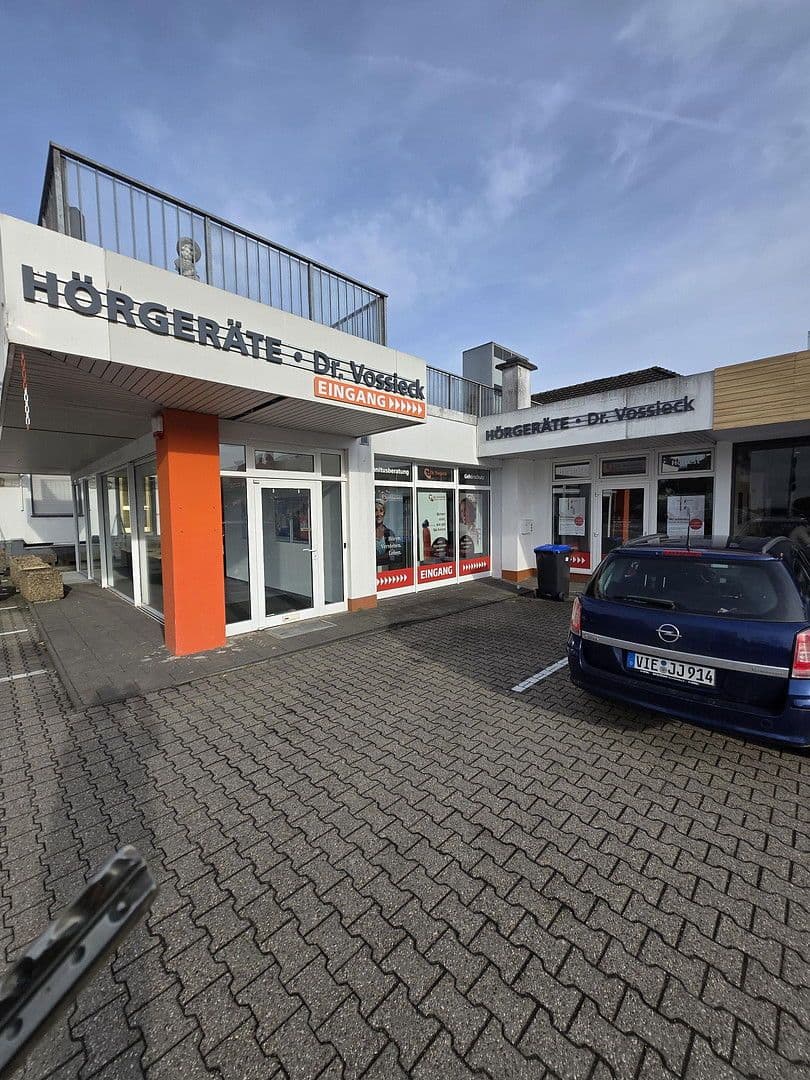 Pronájem nebytového prostoru 280 m², Viersener Straße 240, Mönchengladbach, Severní Porýní-Vestfálsko Pronájem nebytového prostoru 280 m², Viersener Straße 240, Mönchengladbach, Severní Porýní-Vestfálsko