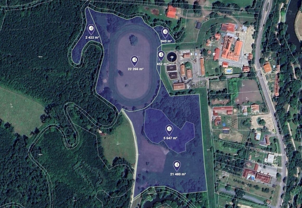 Prodej pozemku 53.227 m², Lednice, Jihomoravský kraj Prodej pozemku 53.227 m², Lednice, Jihomoravský kraj