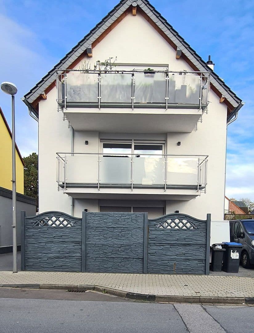 Pronájem bytu 2+1 60 m², Langenfeld (Rheinland), Severní Porýní-Vestfálsko Pronájem bytu 2+1 60 m², Langenfeld (Rheinland), Severní Porýní-Vestfálsko