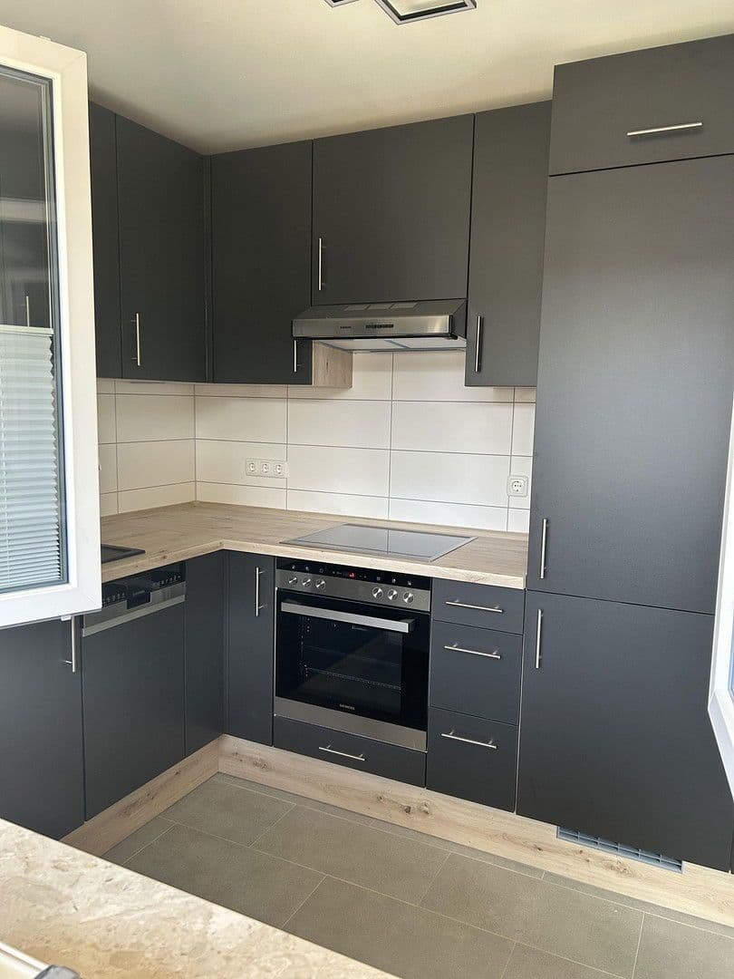 Pronájem bytu 1+kk 56 m², Wiesweg 8, Eltville am Rhein, Hessen Pronájem bytu 1+kk 56 m², Wiesweg 8, Eltville am Rhein, Hessen