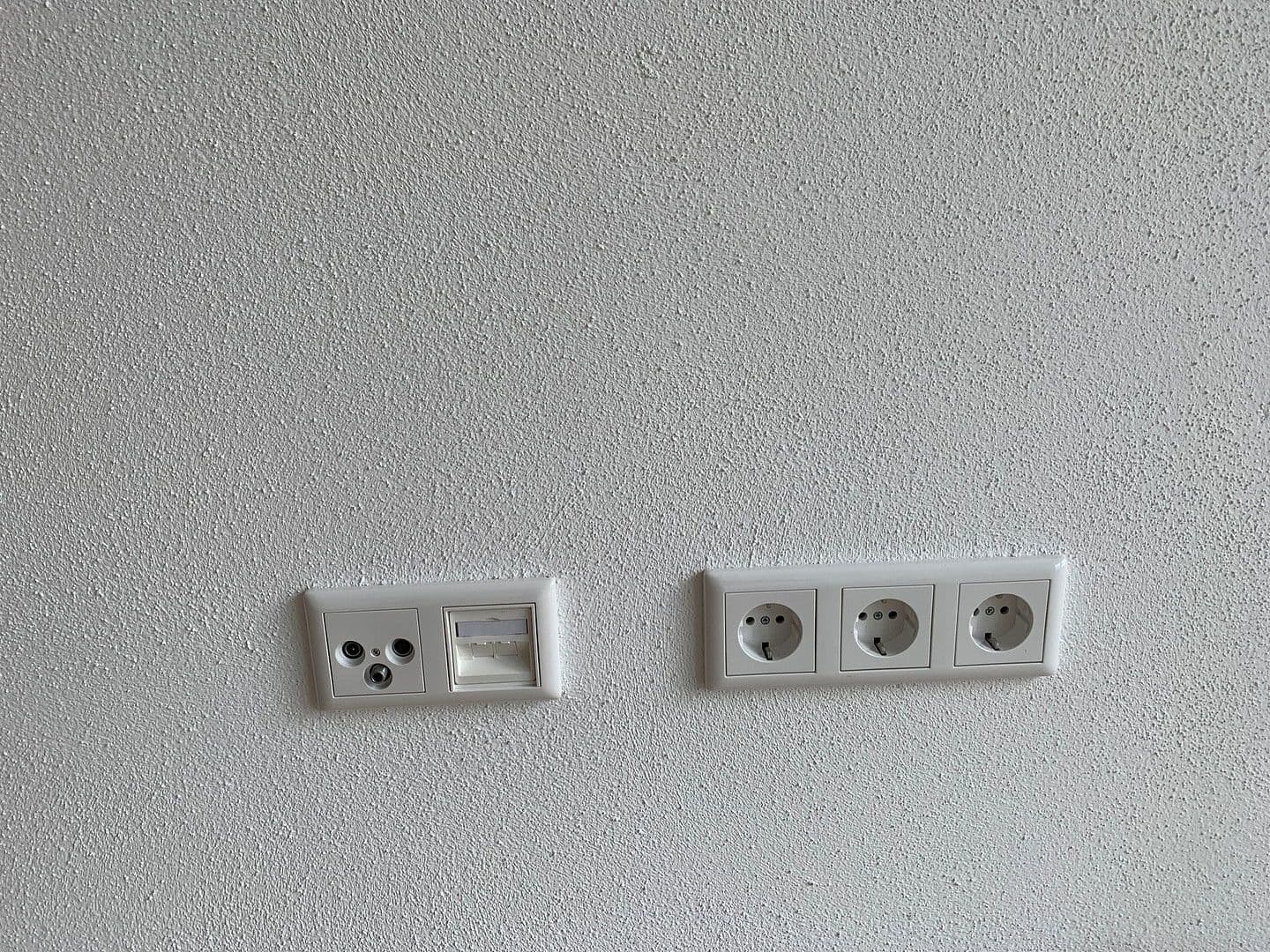 Pronájem bytu 2+1 66 m², Lindlbergstrasse 18a, Parsberg, Bavorsko Pronájem bytu 2+1 66 m², Lindlbergstrasse 18a, Parsberg, Bavorsko