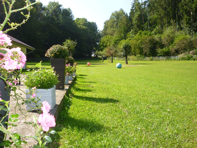 Prodej domu 196 m², pozemek 6.755 m², Bad Saulgau, Bádensko-Württembersko Prodej domu 196 m², pozemek 6.755 m², Bad Saulgau, Bádensko-Württembersko