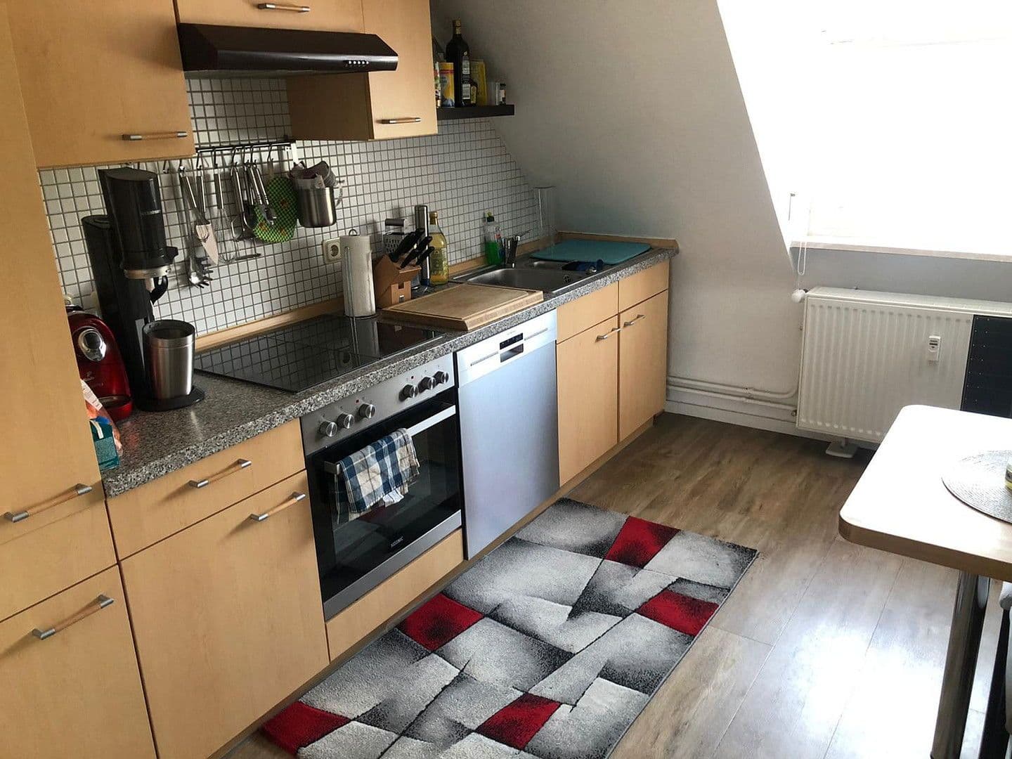 Pronájem bytu 3+1 75 m², Neunkirchen, Země Sársko Pronájem bytu 3+1 75 m², Neunkirchen, Země Sársko