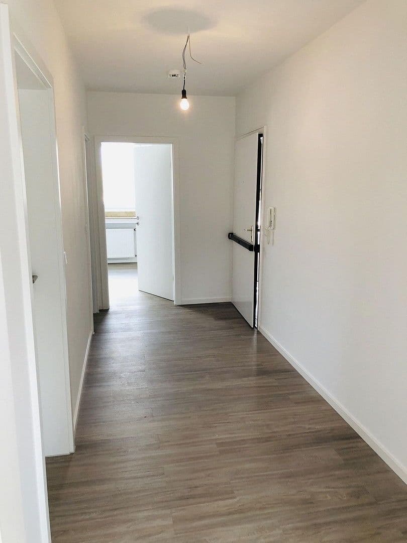 Pronájem bytu 2+kk 58 m², Vautierstr. 77, Düsseldorf, Severní Porýní-Vestfálsko Pronájem bytu 2+kk 58 m², Vautierstr. 77, Düsseldorf, Severní Porýní-Vestfálsko
