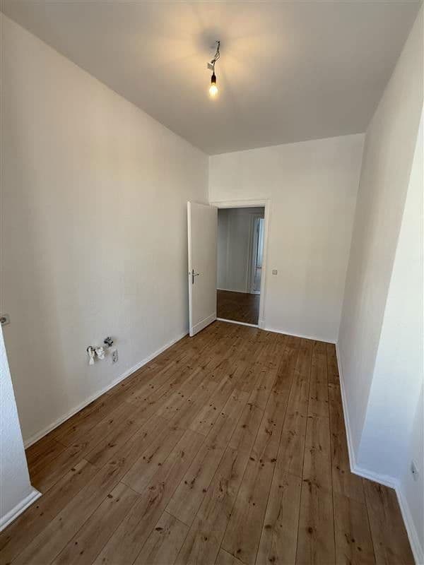 Pronájem bytu 4+1 103 m², Magdalenenstraße 21, Berlin, Berlín Pronájem bytu 4+1 103 m², Magdalenenstraße 21, Berlin, Berlín