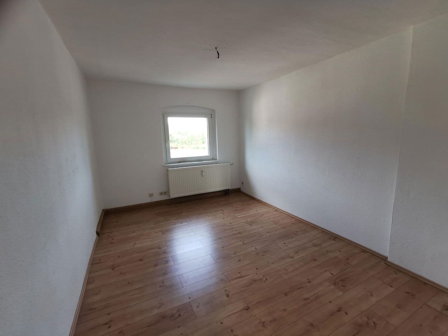 Pronájem bytu 2+1 52 m², Teuchern, Sasko-Anhaltsko Pronájem bytu 2+1 52 m², Teuchern, Sasko-Anhaltsko