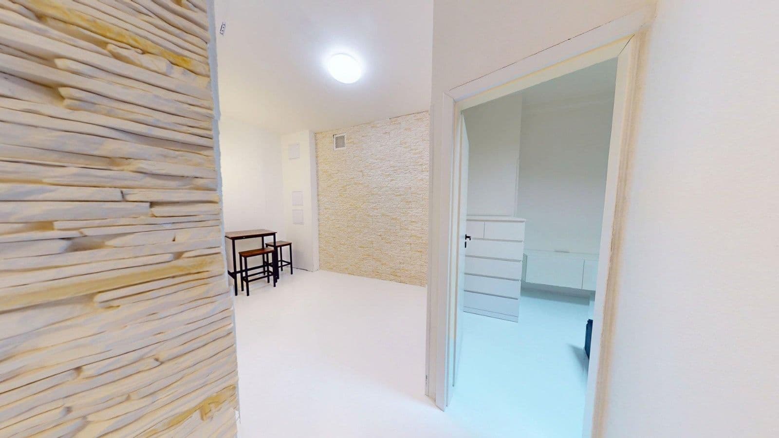 Pronájem bytu 2+1 56 m², Krakovská, Praha, Praha Pronájem bytu 2+1 56 m², Krakovská, Praha, Praha