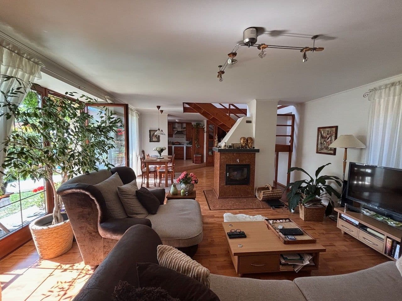 Prodej domu 140 m², pozemek 306 m², Jílovišťská, Praha, Praha Prodej domu 140 m², pozemek 306 m², Jílovišťská, Praha, Praha