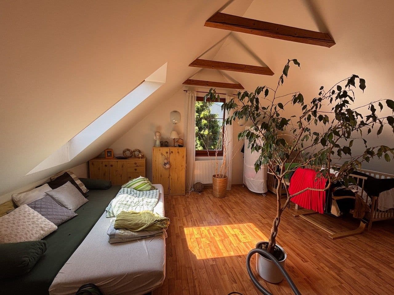 Prodej domu 140 m², pozemek 306 m², Jílovišťská, Praha, Praha Prodej domu 140 m², pozemek 306 m², Jílovišťská, Praha, Praha