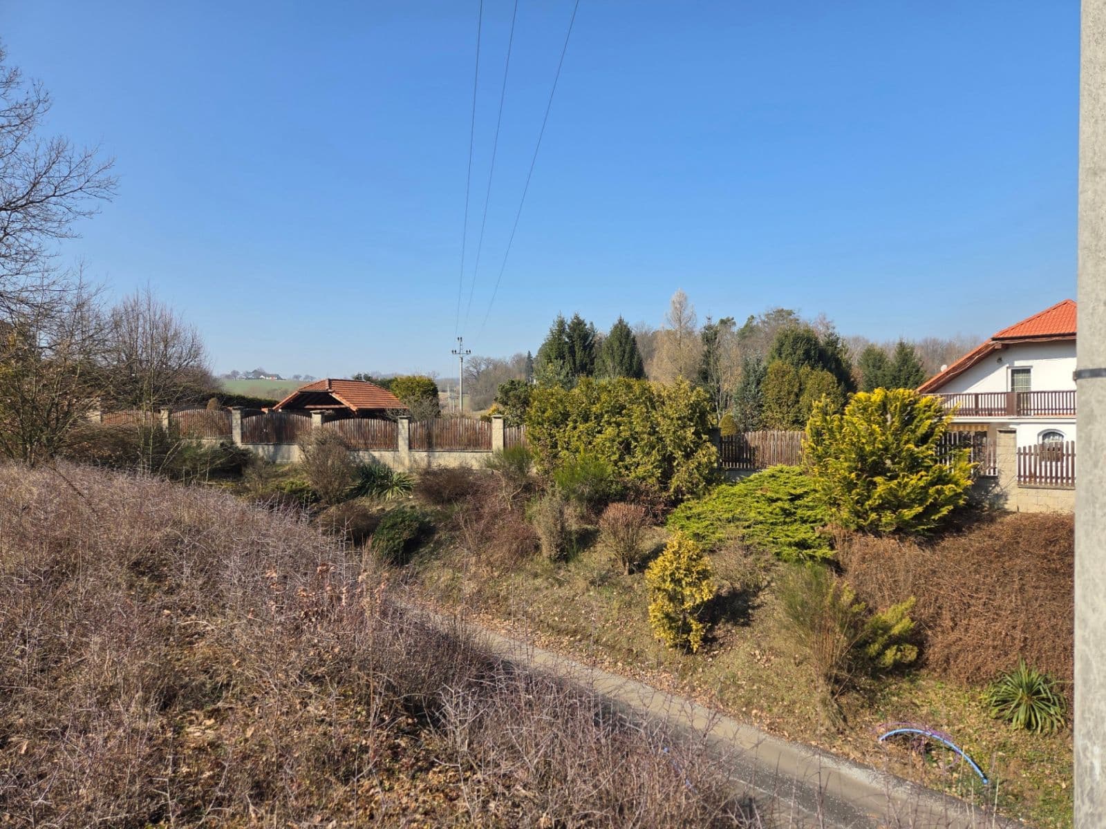 Prodej pozemku 2.256 m², Nespeky, Středočeský kraj Prodej pozemku 2.256 m², Nespeky, Středočeský kraj