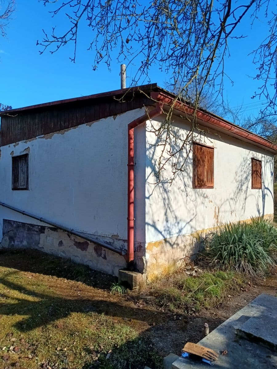 Prodej chaty, chalupy 62 m², pozemek 504 m², Lesní, Zadní Třebaň, Středočeský kraj Prodej chaty, chalupy 62 m², pozemek 504 m², Lesní, Zadní Třebaň, Středočeský kraj