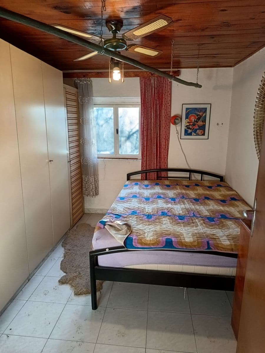 Prodej chaty, chalupy 62 m², pozemek 504 m², Lesní, Zadní Třebaň, Středočeský kraj Prodej chaty, chalupy 62 m², pozemek 504 m², Lesní, Zadní Třebaň, Středočeský kraj