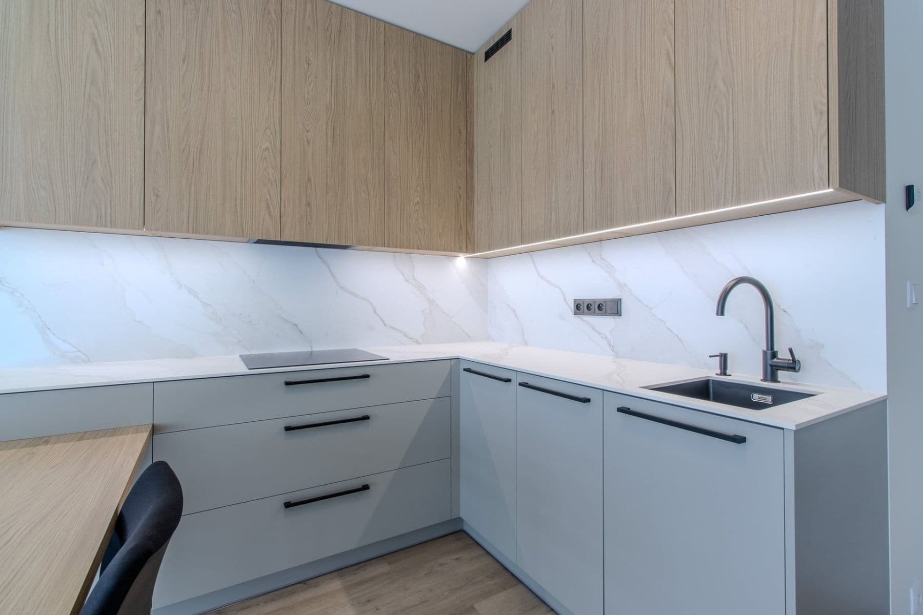 Pronájem bytu 1+kk 33 m², Poděbradská, Praha, Praha Pronájem bytu 1+kk 33 m², Poděbradská, Praha, Praha