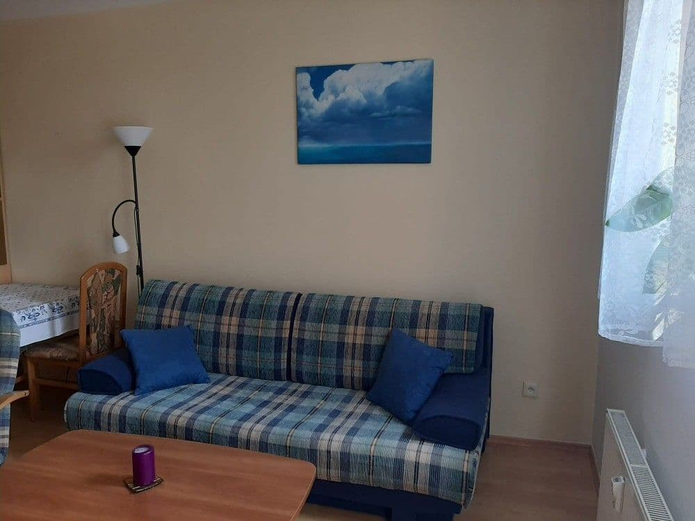 Pronájem bytu 1+kk 32 m², Školská, Hostivice, Středočeský kraj Pronájem bytu 1+kk 32 m², Školská, Hostivice, Středočeský kraj