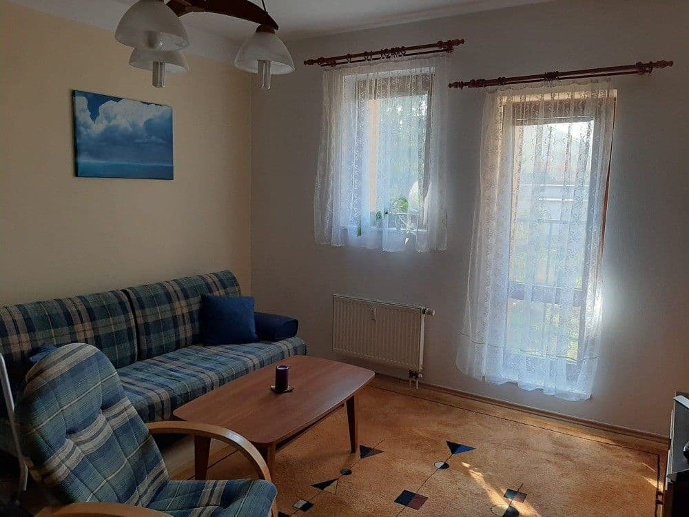 Pronájem bytu 1+kk 32 m², Školská, Hostivice, Středočeský kraj Pronájem bytu 1+kk 32 m², Školská, Hostivice, Středočeský kraj