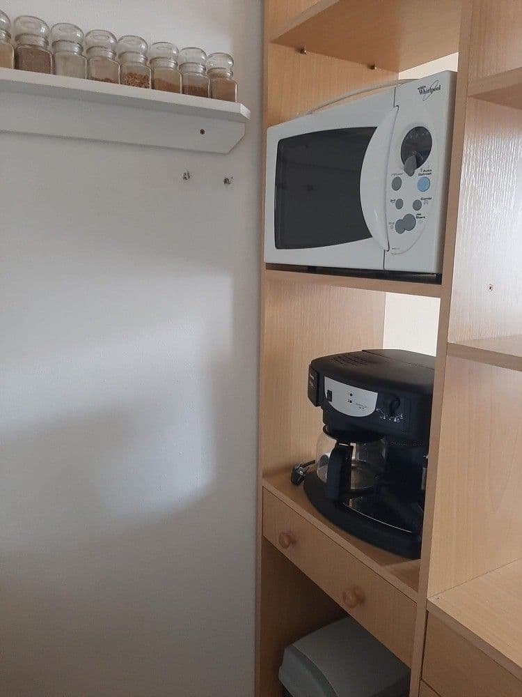 Pronájem bytu 1+kk 32 m², Školská, Hostivice, Středočeský kraj Pronájem bytu 1+kk 32 m², Školská, Hostivice, Středočeský kraj