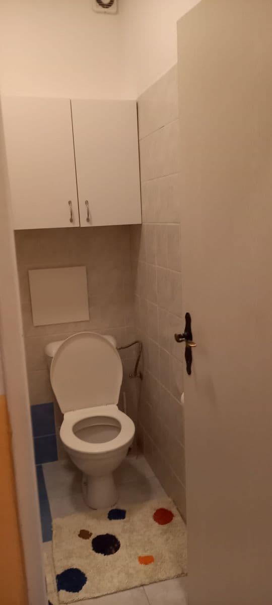 Pronájem bytu 1+kk 32 m², Školská, Hostivice, Středočeský kraj Pronájem bytu 1+kk 32 m², Školská, Hostivice, Středočeský kraj