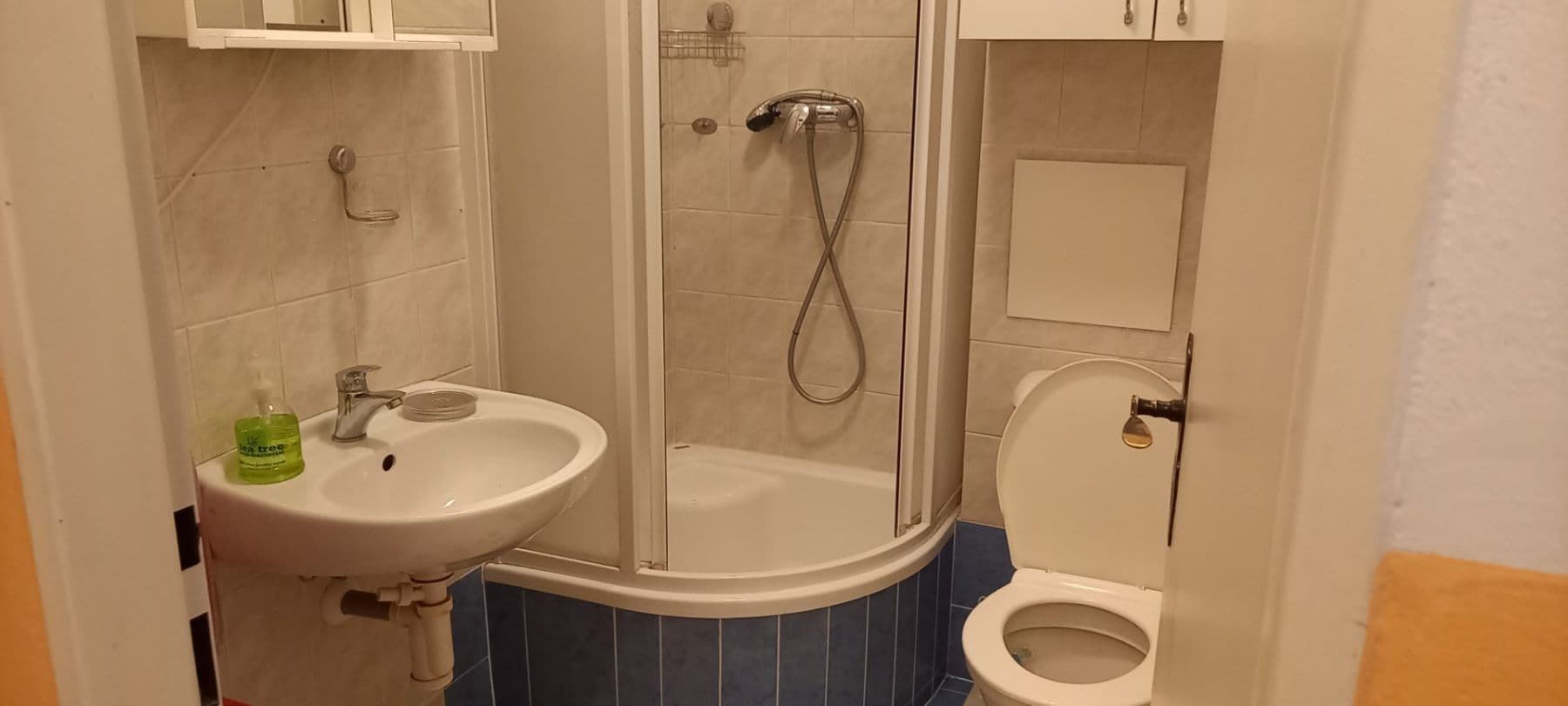 Pronájem bytu 1+kk 32 m², Školská, Hostivice, Středočeský kraj Pronájem bytu 1+kk 32 m², Školská, Hostivice, Středočeský kraj