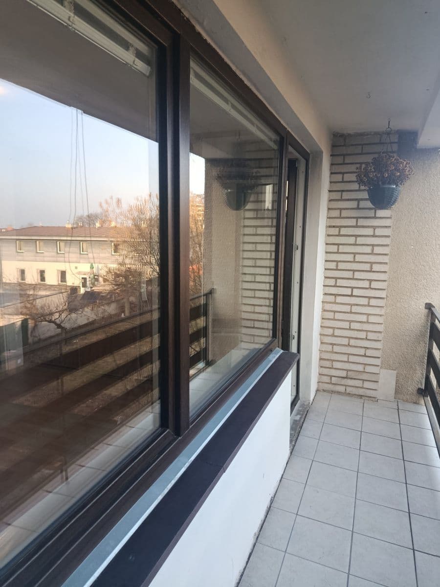 Pronájem bytu 3+1 60 m², Ant. Škváry, Kladno, Středočeský kraj Pronájem bytu 3+1 60 m², Ant. Škváry, Kladno, Středočeský kraj