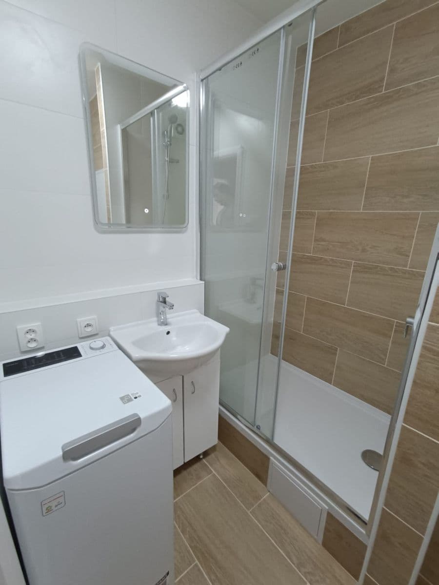 Pronájem bytu 2+kk 44 m², Kpt. Stránského, Praha, Praha Pronájem bytu 2+kk 44 m², Kpt. Stránského, Praha, Praha
