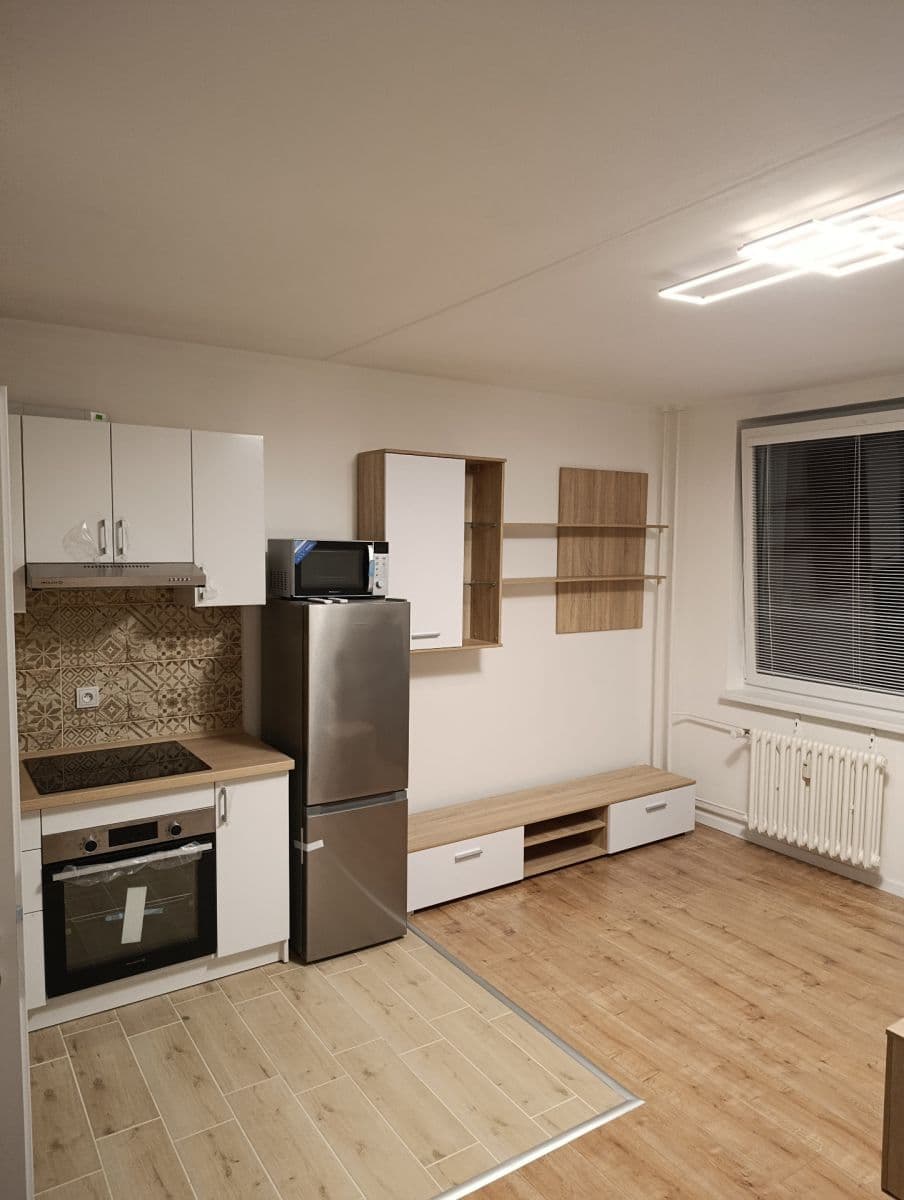 Pronájem bytu 2+kk 44 m², Kpt. Stránského, Praha, Praha Pronájem bytu 2+kk 44 m², Kpt. Stránského, Praha, Praha