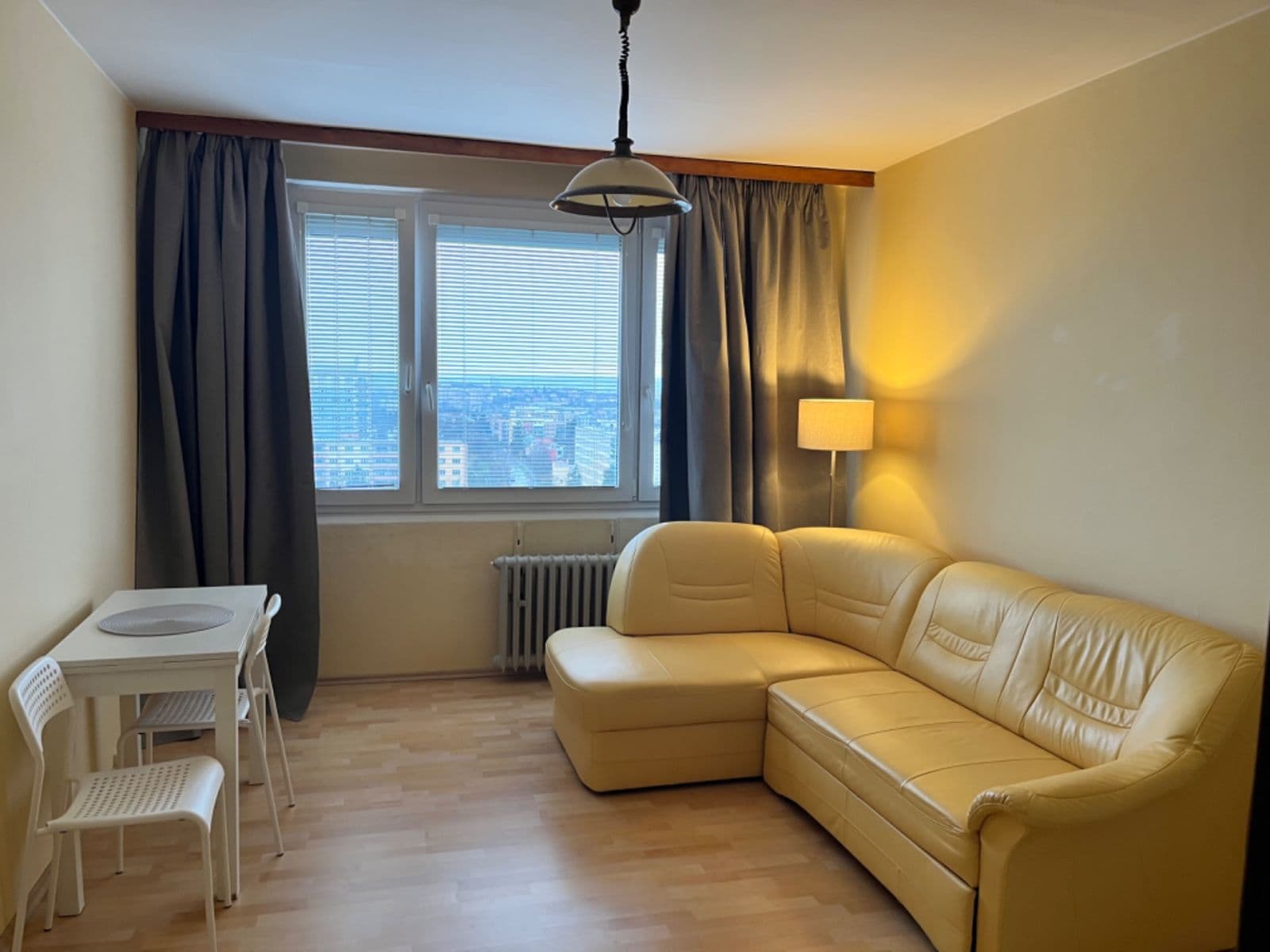 Pronájem bytu 1+kk 25 m², Jabloňová, Praha, Praha Pronájem bytu 1+kk 25 m², Jabloňová, Praha, Praha
